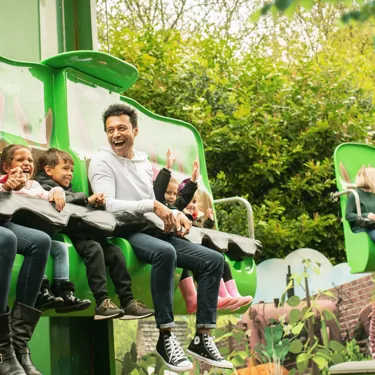 JNV ALTON TOWERS RESORT STOCK 014